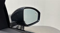 2023 (73) JAGUAR F-PACE 2.0 D200 R-Dynamic SE Black 5dr Auto AWD 5911708