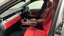 2023 (73) JAGUAR F-PACE 2.0 D200 R-Dynamic SE Black 5dr Auto AWD 5911695