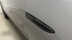 2023 (73) JAGUAR F-PACE 2.0 D200 R-Dynamic SE Black 5dr Auto AWD 5911740