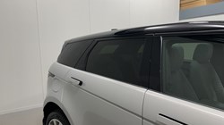 2022 (72) LAND ROVER RANGE ROVER EVOQUE 2.0 D200 Autobiography 5dr Auto 5918546