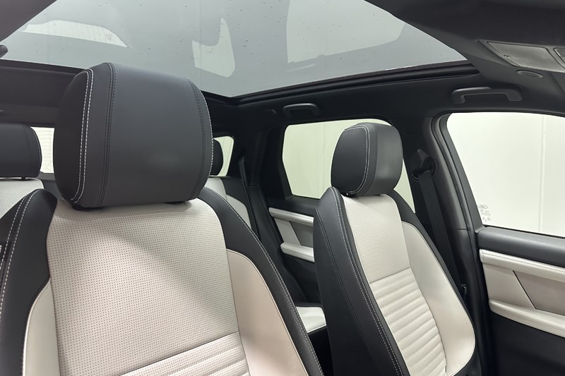 2023 (23) LAND ROVER DISCOVERY SPORT 1.5 P300e R-Dynamic HSE 5dr Auto [5 Seat] 5927222