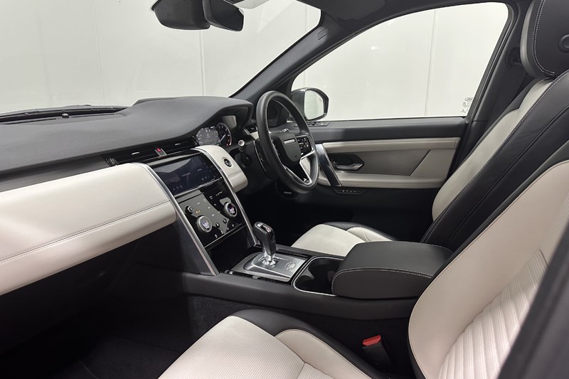 2023 (23) LAND ROVER DISCOVERY SPORT 1.5 P300e R-Dynamic HSE 5dr Auto [5 Seat] 5927237
