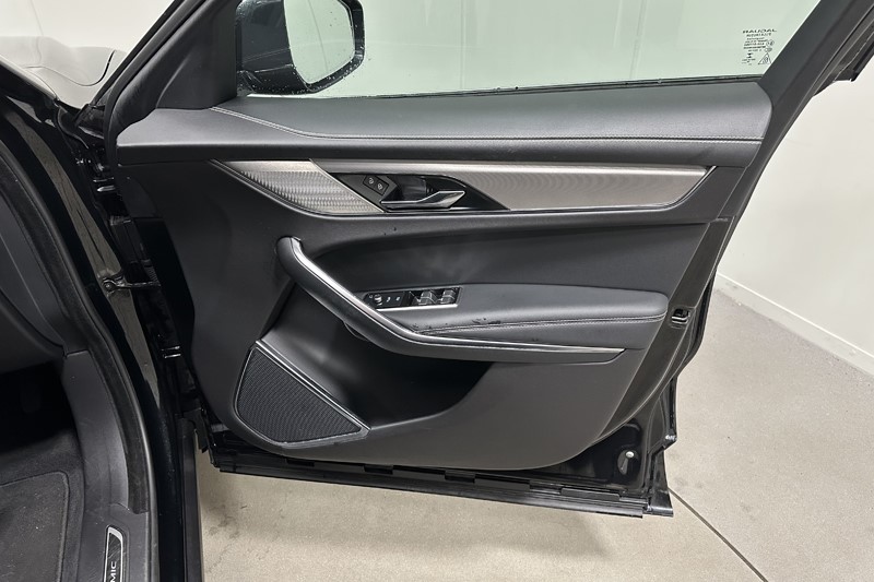 2023 (72) JAGUAR F-PACE 2.0 D200 R-Dynamic S 5dr Auto AWD 5911875