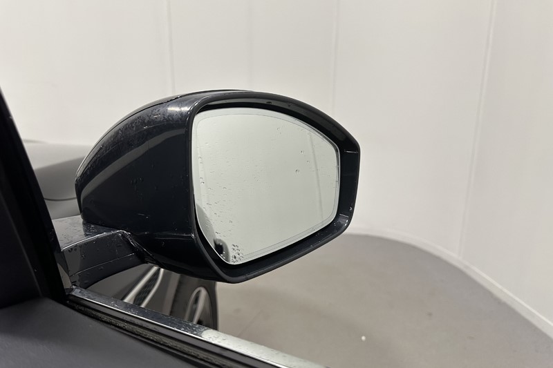 2023 (72) JAGUAR F-PACE 2.0 D200 R-Dynamic S 5dr Auto AWD 5911877
