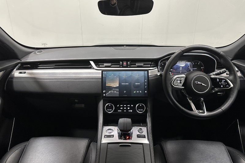 2023 (72) JAGUAR F-PACE 2.0 D200 R-Dynamic S 5dr Auto AWD 5911872