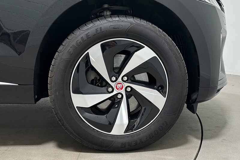 2023 (72) JAGUAR F-PACE 2.0 D200 R-Dynamic S 5dr Auto AWD 5911870