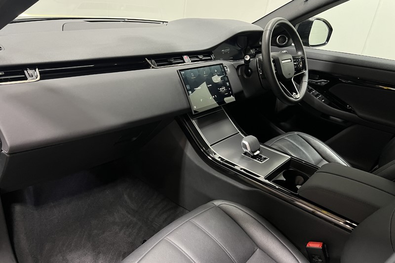 2024 (74) LAND ROVER RANGE ROVER EVOQUE 2.0 D200 Dynamic SE 5dr Auto 5908818
