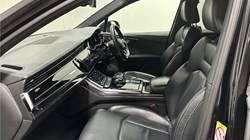 2023 (72) AUDI Q7 45 TDI Quattro S Line 5dr Tiptronic 5900962