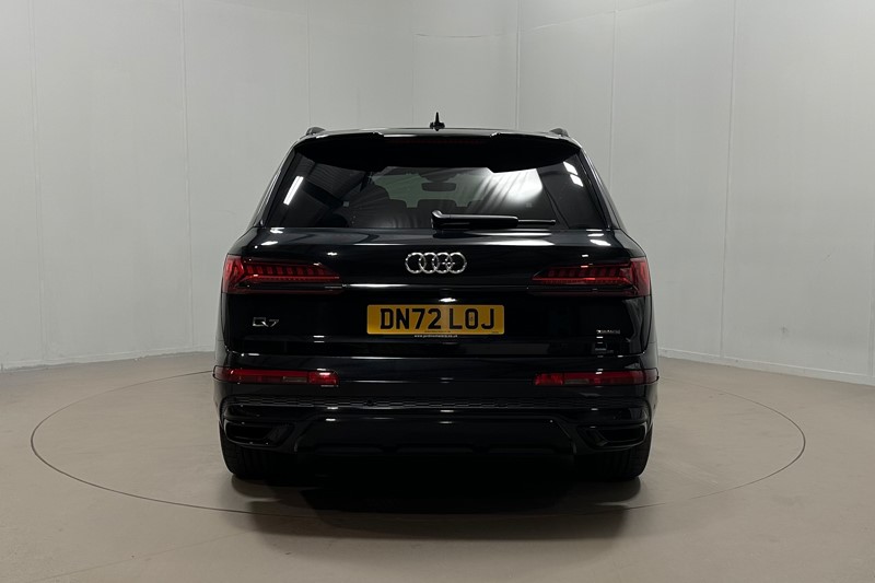2023 (72) AUDI Q7 45 TDI Quattro S Line 5dr Tiptronic 5900965