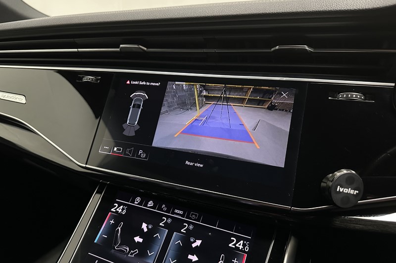 2023 (72) AUDI Q7 45 TDI Quattro S Line 5dr Tiptronic 5900986