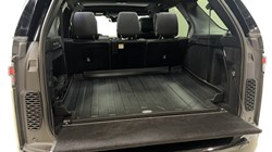 2023 (73) LAND ROVER DISCOVERY 3.0 D300 Dynamic SE 5dr Auto 5939492