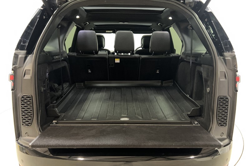 2023 (73) LAND ROVER DISCOVERY 3.0 D300 Dynamic SE 5dr Auto 5939491