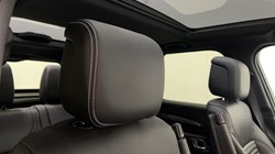 2023 (73) LAND ROVER DISCOVERY 3.0 D300 Dynamic SE 5dr Auto 5939467