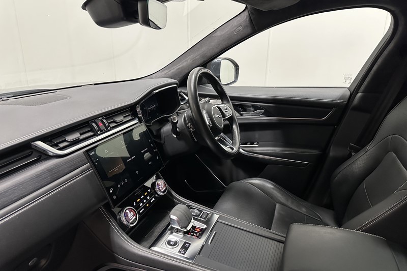 2023 (73) JAGUAR F-PACE 2.0 D200 R-Dynamic HSE Black 5dr Auto AWD 5927086