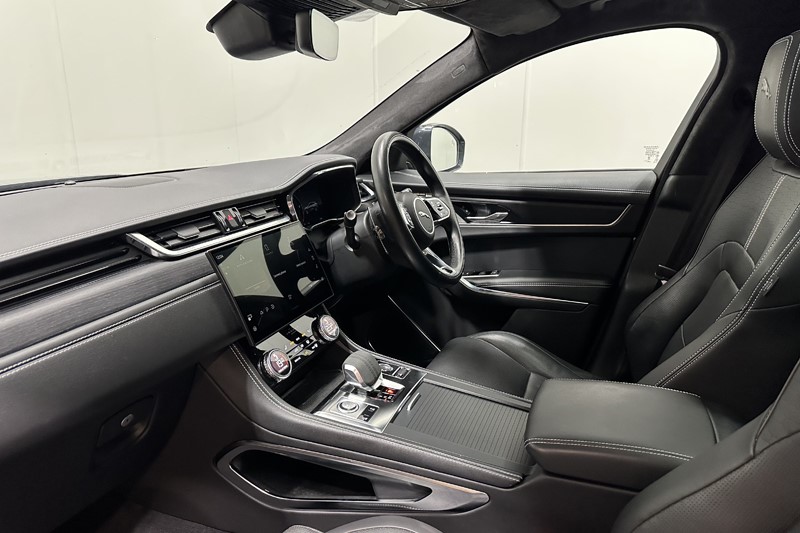 2023 (73) JAGUAR F-PACE 2.0 D200 R-Dynamic HSE Black 5dr Auto AWD 5927085