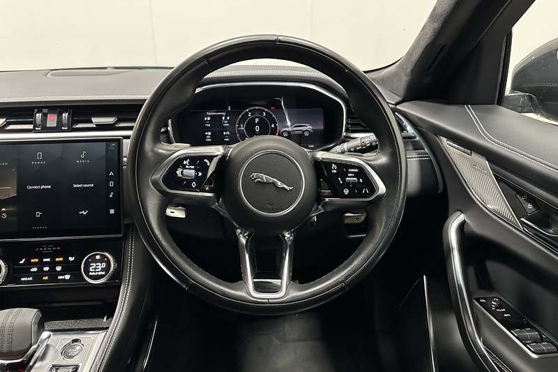 2023 (73) JAGUAR F-PACE 2.0 D200 R-Dynamic HSE Black 5dr Auto AWD 5927059
