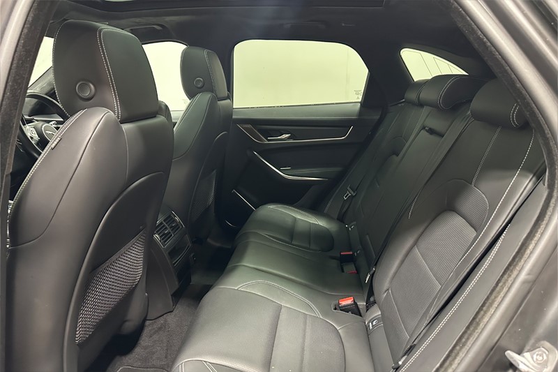 2023 (73) JAGUAR F-PACE 2.0 D200 R-Dynamic HSE Black 5dr Auto AWD 5927052