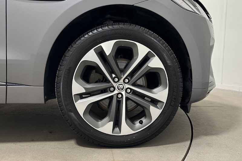 2023 (73) JAGUAR F-PACE 2.0 D200 R-Dynamic HSE Black 5dr Auto AWD 5927056