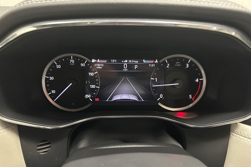 2023 (23) JAGUAR F-PACE 2.0 D200 R-Dynamic Black 5dr Auto AWD 5927121
