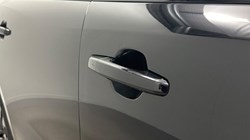 2023 (23) JAGUAR F-PACE 2.0 D200 R-Dynamic Black 5dr Auto AWD 5927144