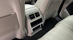 2023 (23) JAGUAR F-PACE 2.0 D200 R-Dynamic Black 5dr Auto AWD 5927138