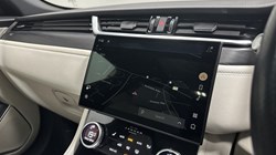 2023 (23) JAGUAR F-PACE 2.0 D200 R-Dynamic Black 5dr Auto AWD 5927126