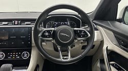 2023 (23) JAGUAR F-PACE 2.0 D200 R-Dynamic Black 5dr Auto AWD 5927111