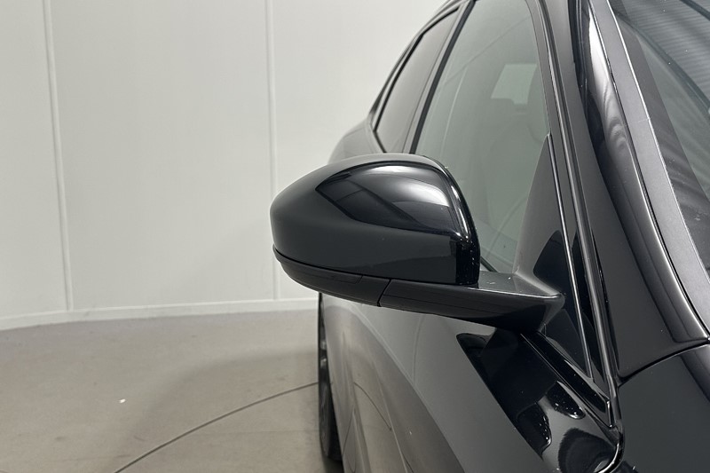 2023 (23) JAGUAR F-PACE 2.0 D200 R-Dynamic Black 5dr Auto AWD 5927145