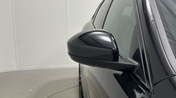 2023 (23) JAGUAR F-PACE 2.0 D200 R-Dynamic Black 5dr Auto AWD 5927145
