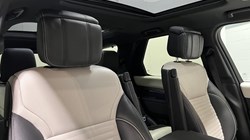 2023 (23) LAND ROVER DISCOVERY 3.0 D300 Metropolitan Edition 5dr Auto 5944959
