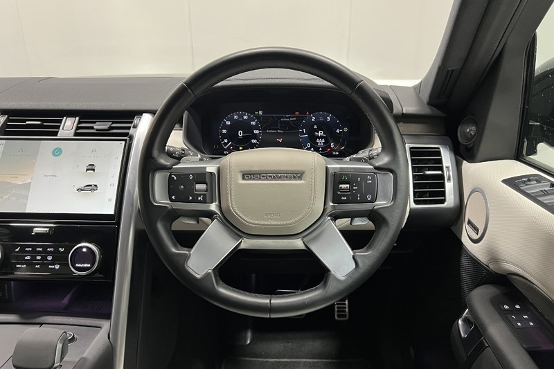 2023 (23) LAND ROVER DISCOVERY 3.0 D300 Metropolitan Edition 5dr Auto 5944968