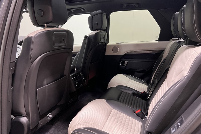2023 (23) LAND ROVER DISCOVERY 3.0 D300 Metropolitan Edition 5dr Auto 5944969