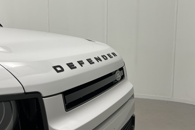 2026 (76) LAND ROVER COMMERCIAL DEFENDER 3.0 D250 Hard Top S Auto 5929759