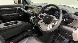 2026 (76) LAND ROVER COMMERCIAL DEFENDER 3.0 D250 Hard Top S Auto 5929720