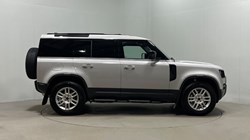2026 (76) LAND ROVER COMMERCIAL DEFENDER 3.0 D250 Hard Top S Auto 5929716