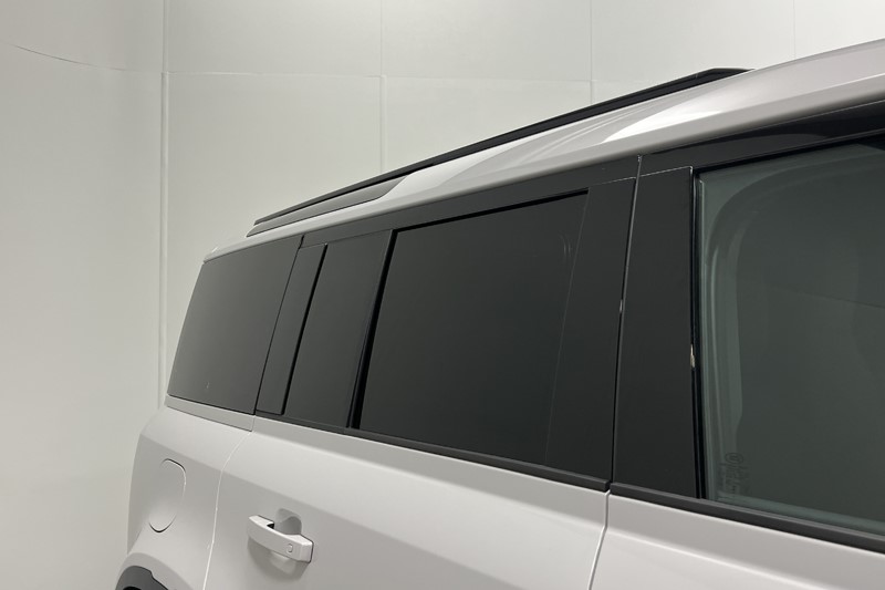 2026 (76) LAND ROVER COMMERCIAL DEFENDER 3.0 D250 Hard Top S Auto 5929753