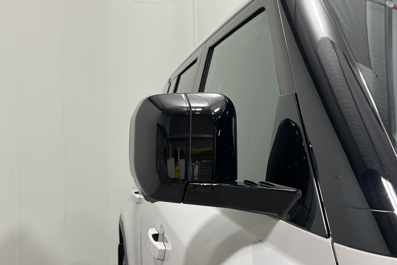 2026 (76) LAND ROVER COMMERCIAL DEFENDER 3.0 D250 Hard Top S Auto 5929746