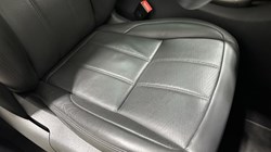 2024 (24) LAND ROVER RANGE ROVER EVOQUE 2.0 D200 Dynamic HSE 5dr Auto 5932865