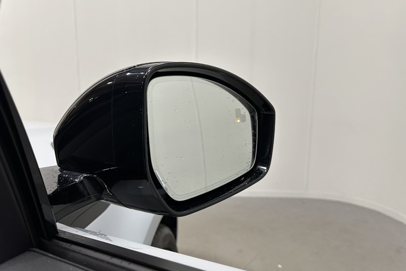2024 (24) LAND ROVER RANGE ROVER EVOQUE 2.0 D200 Dynamic HSE 5dr Auto 5932863