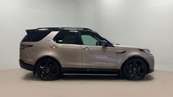 2023 (23) LAND ROVER DISCOVERY 3.0 D300 R-Dynamic HSE 5dr Auto 5957602