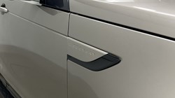 2023 (23) LAND ROVER DISCOVERY 3.0 D300 R-Dynamic HSE 5dr Auto 5957656