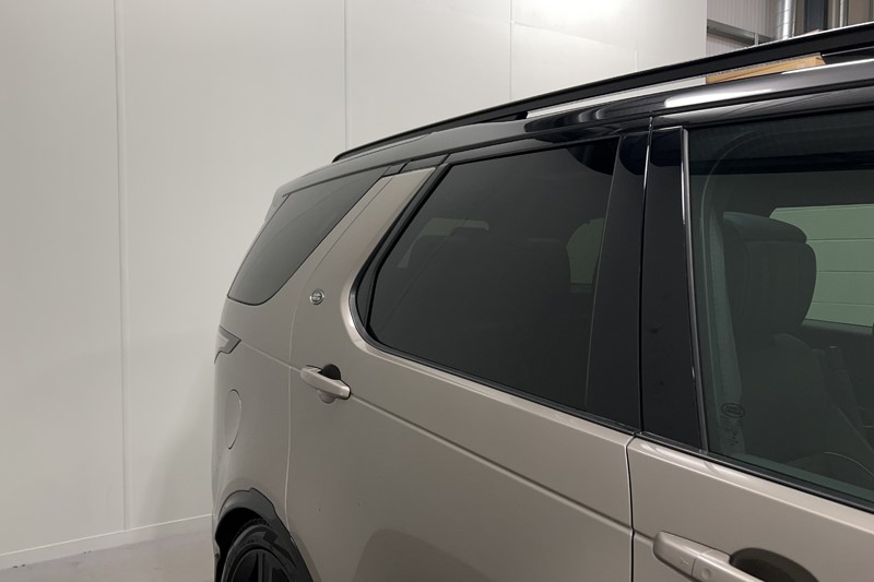 2023 (23) LAND ROVER DISCOVERY 3.0 D300 R-Dynamic HSE 5dr Auto 5957653