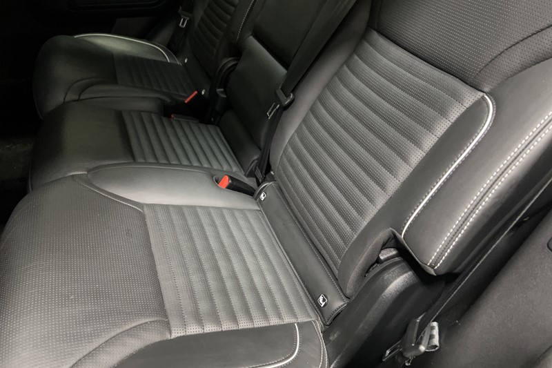 2023 (23) LAND ROVER DISCOVERY 3.0 D300 R-Dynamic HSE 5dr Auto 5957638