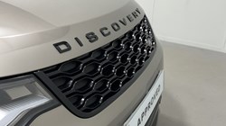 2023 (23) LAND ROVER DISCOVERY 3.0 D300 R-Dynamic HSE 5dr Auto 5957658