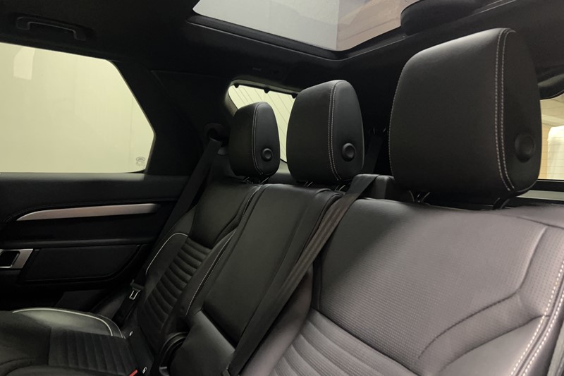 2023 (23) LAND ROVER DISCOVERY 3.0 D300 R-Dynamic HSE 5dr Auto 5957637