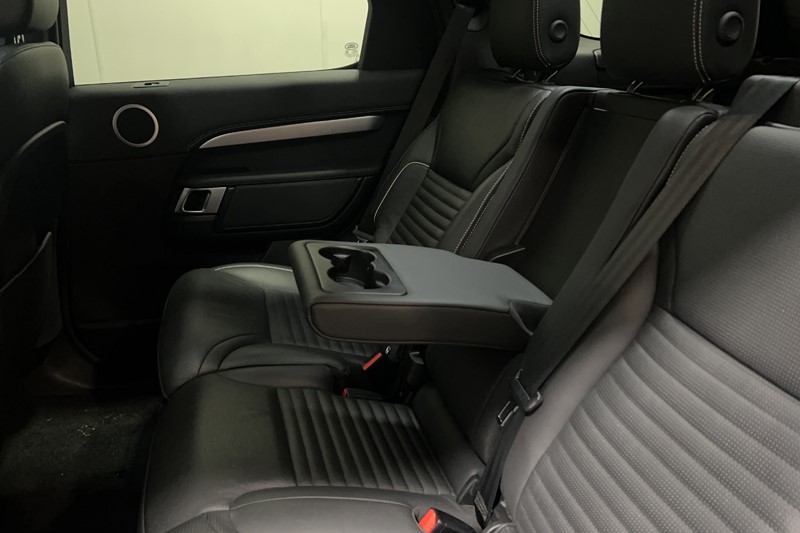 2023 (23) LAND ROVER DISCOVERY 3.0 D300 R-Dynamic HSE 5dr Auto 5957639