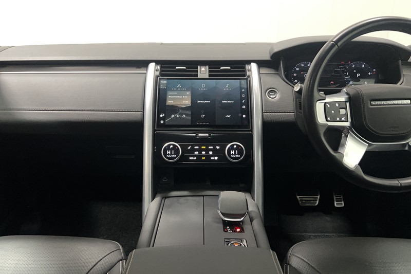 2023 (23) LAND ROVER DISCOVERY 3.0 D300 R-Dynamic HSE 5dr Auto 5957607