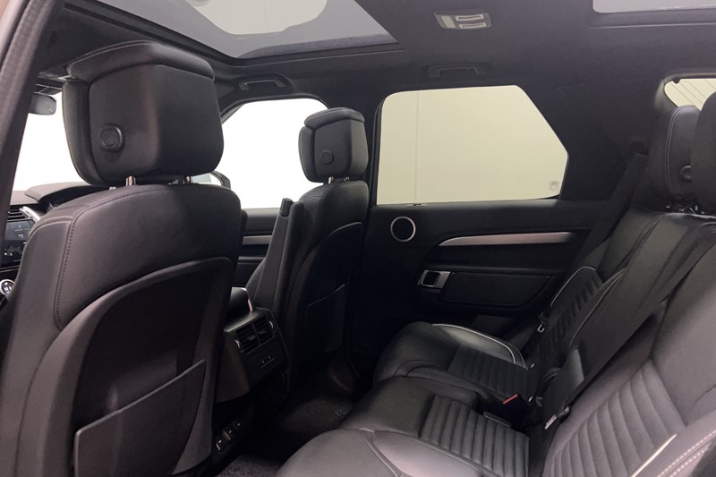 2023 (23) LAND ROVER DISCOVERY 3.0 D300 R-Dynamic HSE 5dr Auto 5957636