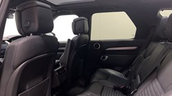 2023 (23) LAND ROVER DISCOVERY 3.0 D300 R-Dynamic HSE 5dr Auto 5957636