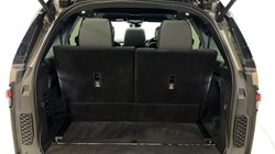 2023 (23) LAND ROVER DISCOVERY 3.0 D300 R-Dynamic HSE 5dr Auto 5957645